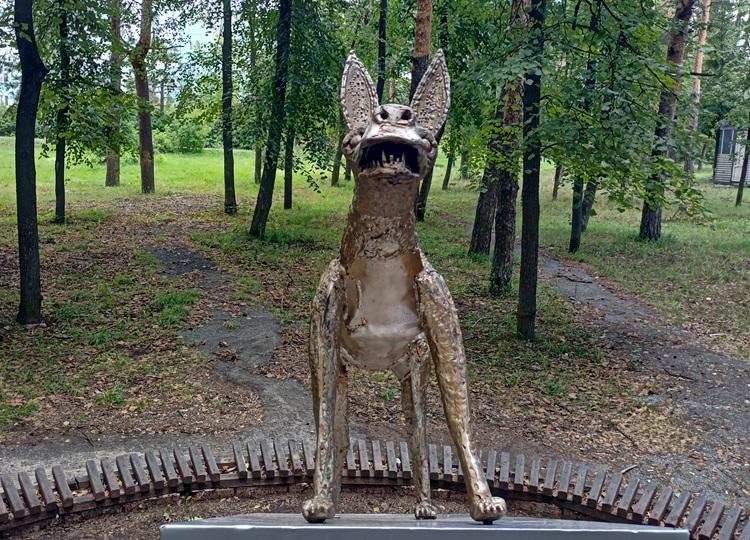 Скульптура «Верный друг» в Дзержинске